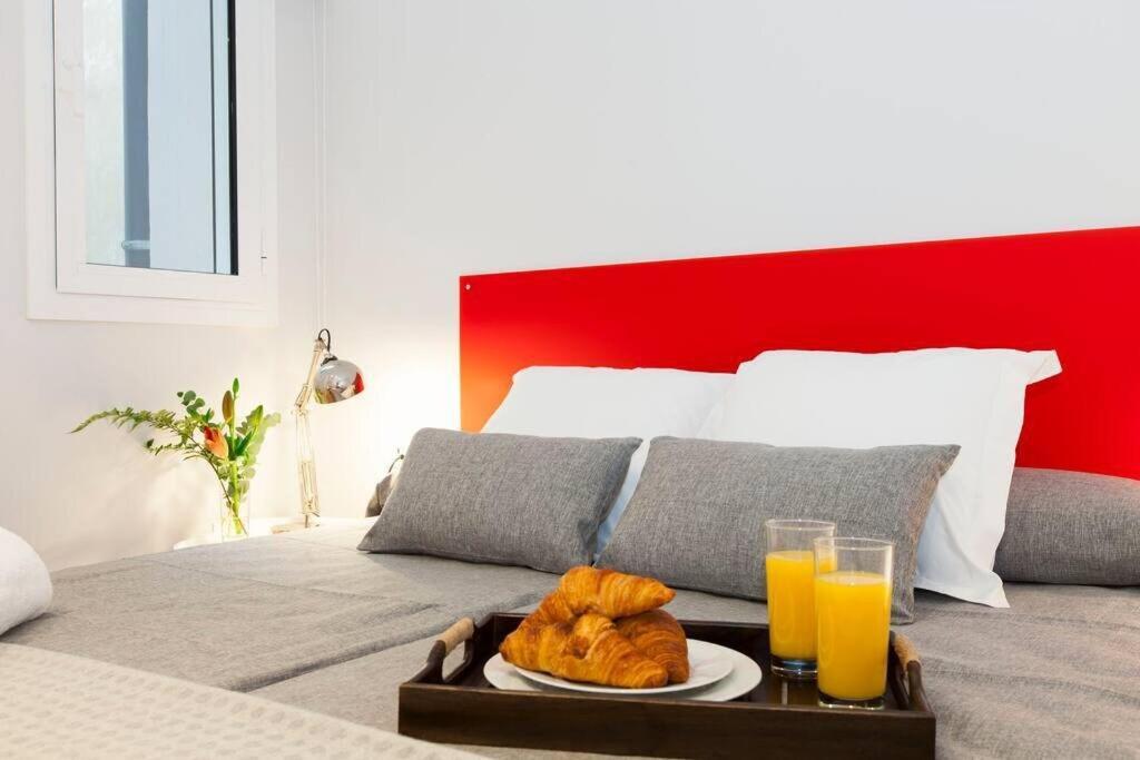 Perfectly Located 4Bed 4Bath Apartment In Barcelona 3 1 외부 사진